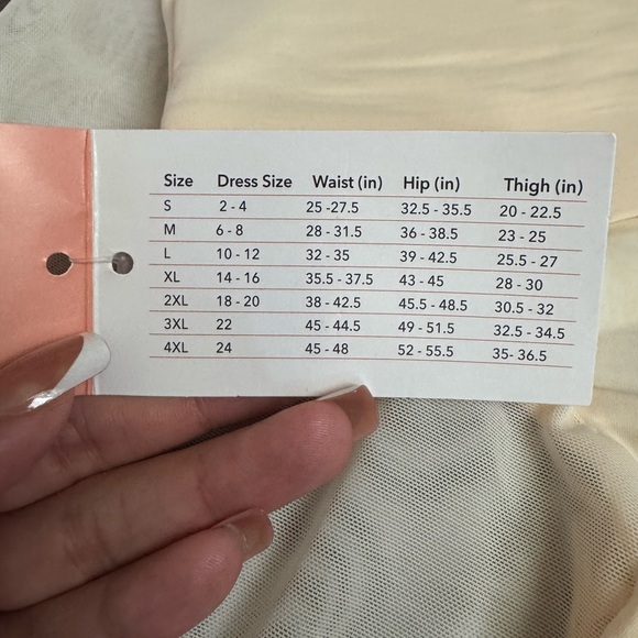 Shapermint Essentials Everyday Empower Mesh Shaper Shorts - Picture 8 of 8